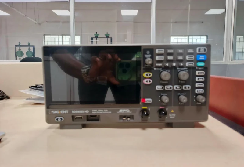 Digital Storage Oscilloscope
